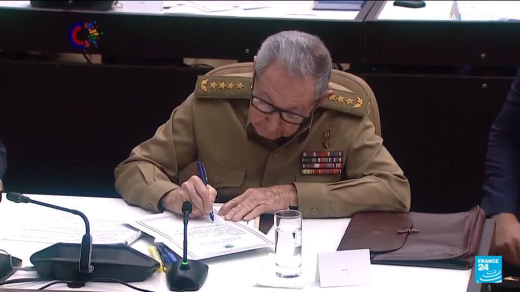 Video thumbnail for US seeks to indict Cuba's ex-president Raul Castro