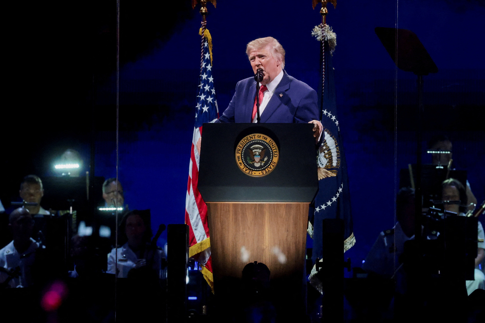 Video thumbnail for Trump lauds Americans in storm-delayed 250th anniversary speech
