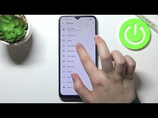 Video thumbnail for How to Turn On/Off Emoji Suggestion in REALME C21Y – Enter Keyboard Settings