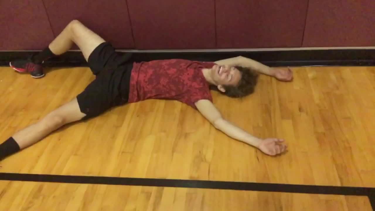 'Video thumbnail for 6'1 Isaiah and 6'2 Luis Crazy Dunk Session :: Almost 720'