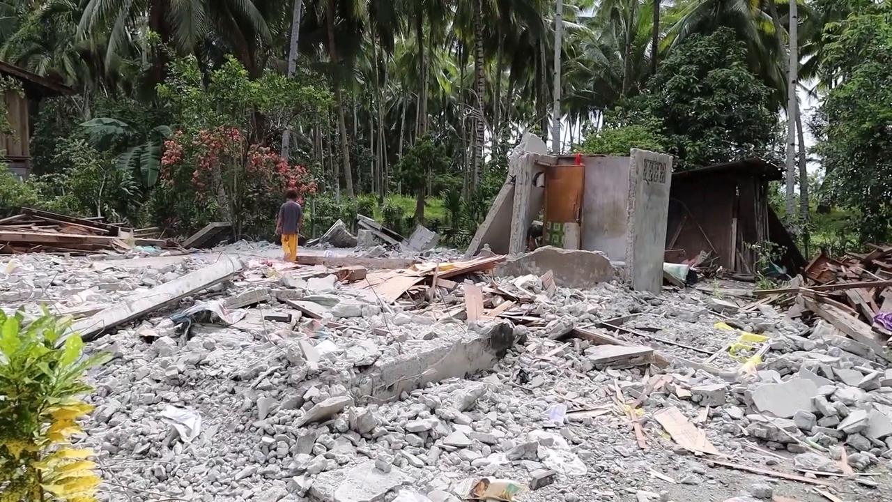 Video thumbnail for Philippines: Death toll from Philippines quake rises to 68.