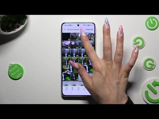 Video thumbnail for How to Select and Delete Multiple Photos At Once In the Gallery of OnePlus Nord 3