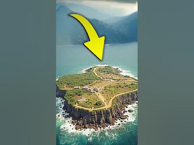 Video thumbnail for Hurricane Reveals 400-Year-Old Secret Colony!