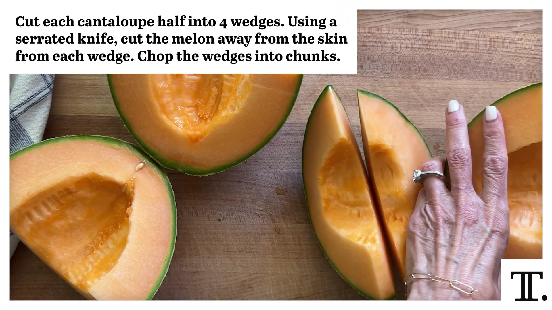 'Video thumbnail for Super Refreshing Agua De Melon Recipe'