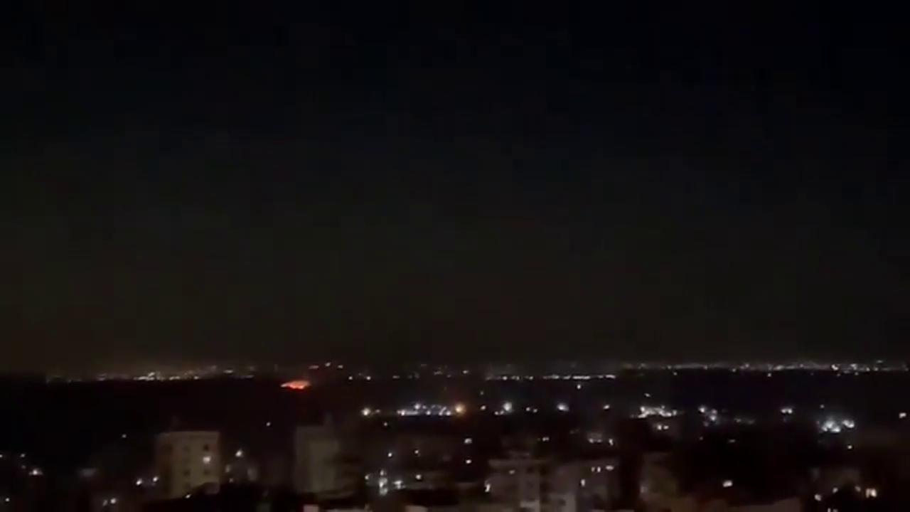 Video thumbnail for Syria: Syrian Kurds Clash With Government Forces.
