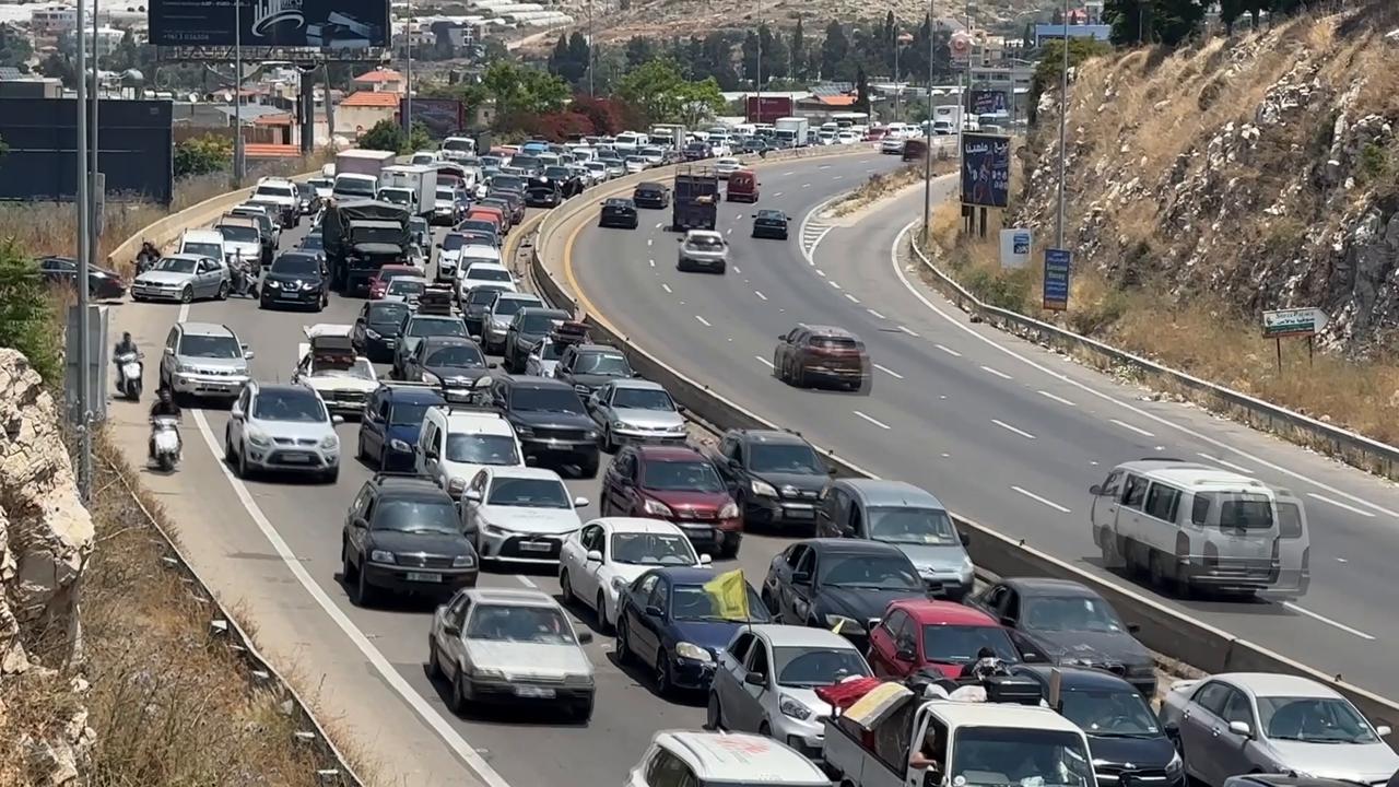 Video thumbnail for Lebanon: Displaced Lebanese begin cautious return home after US-Iran agreement.