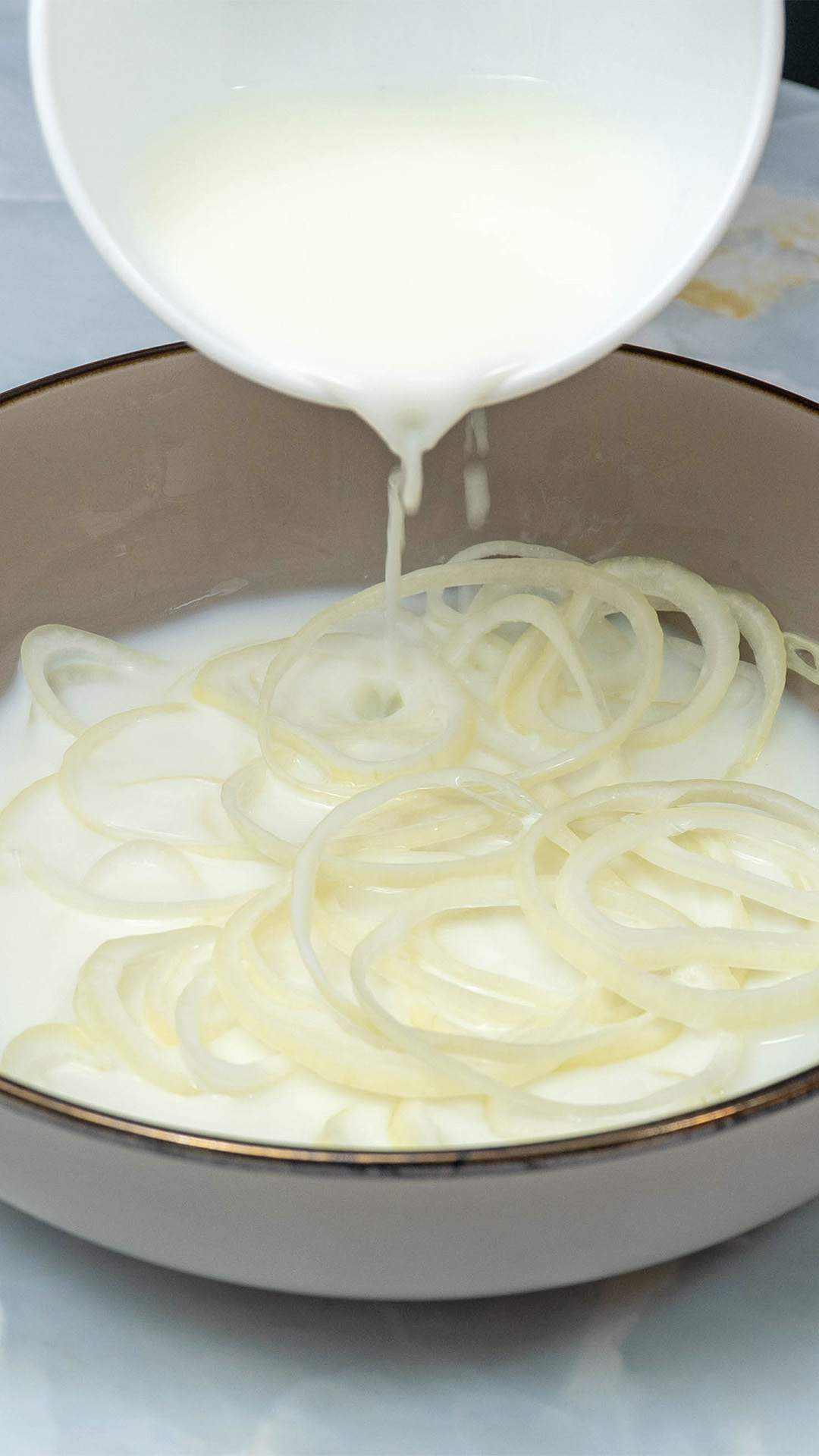 Video thumbnail for Crispy Fried Onion