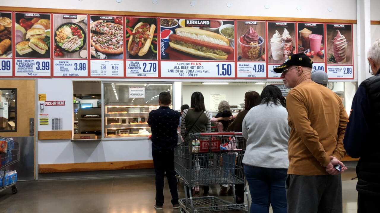 Video thumbnail for Costco CEO promises the $1.50 hot dog isn’t going away