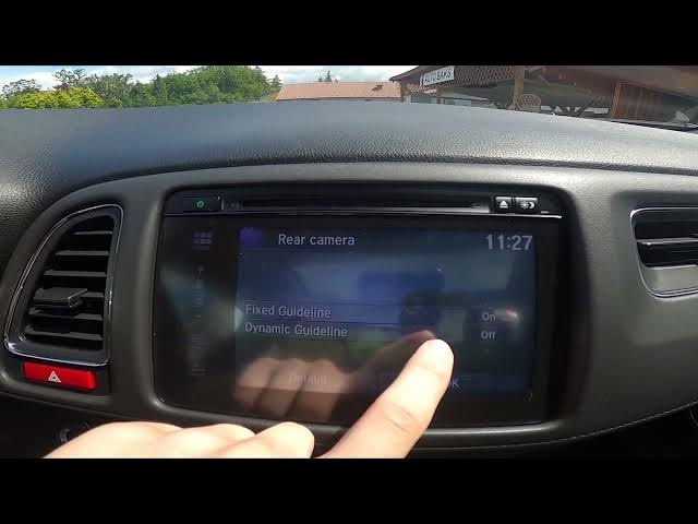 Video thumbnail for How to Manage Rear Camera and Park Assistant in Honda HR-V II ( 2015 – 2021 )