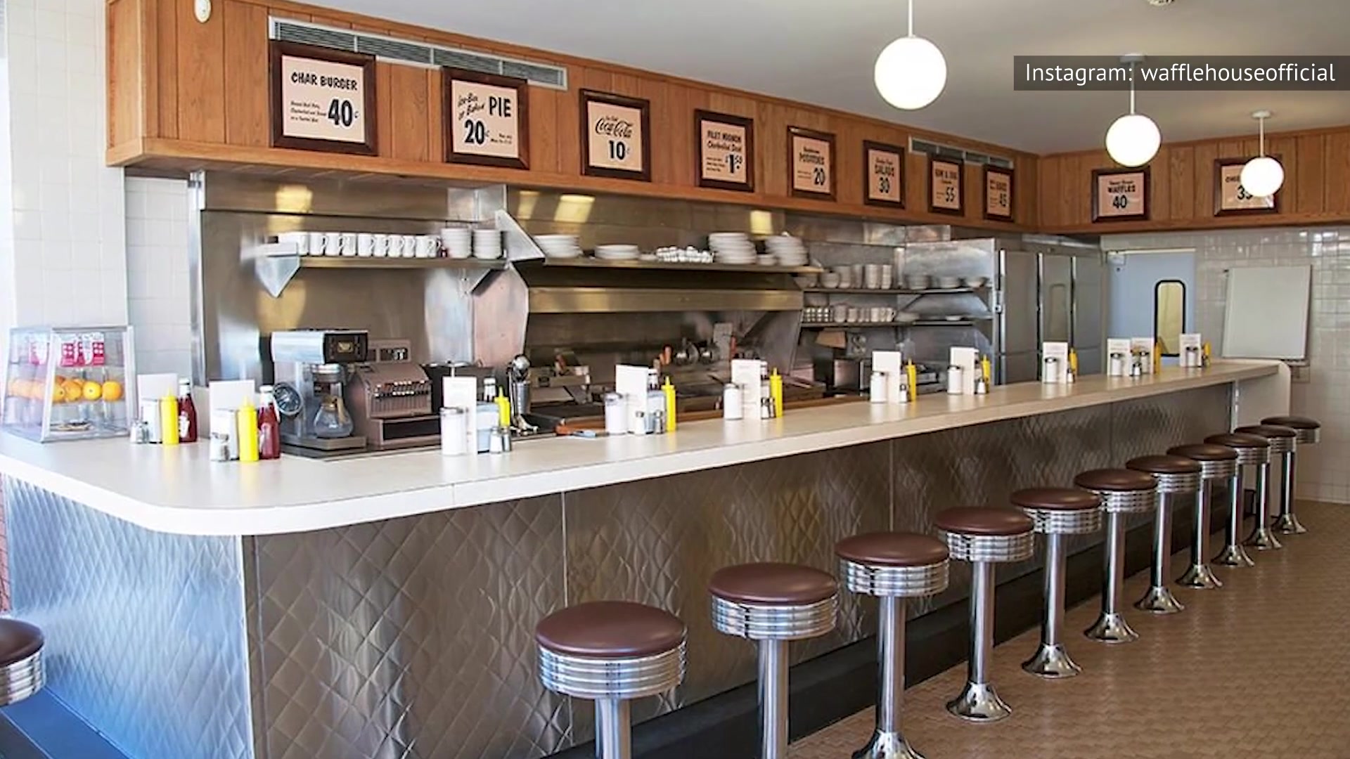 Video thumbnail for Waffle House: What Really Makes Their Waffles So Delicious