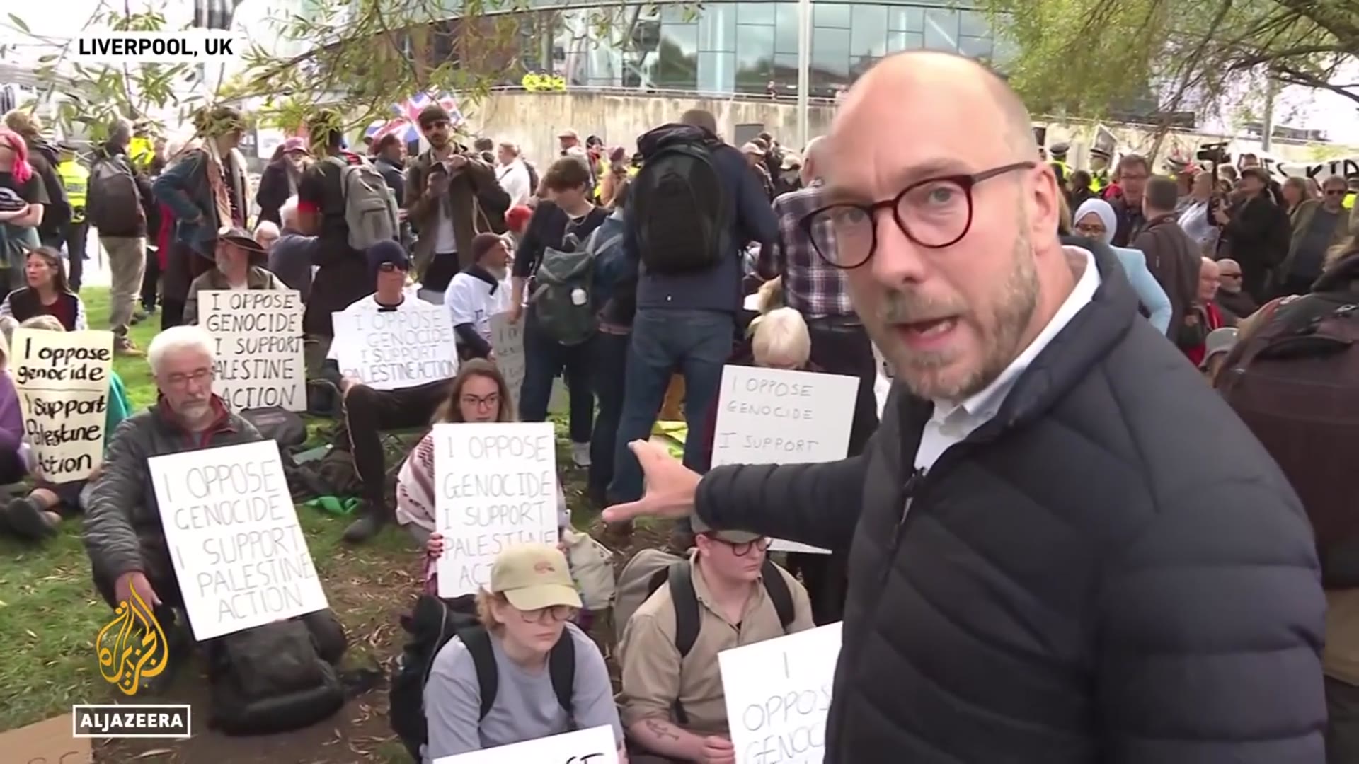 'Video thumbnail for Pro-Palestine protesters arrested in Liverpool as UK Labour Party conference begins'