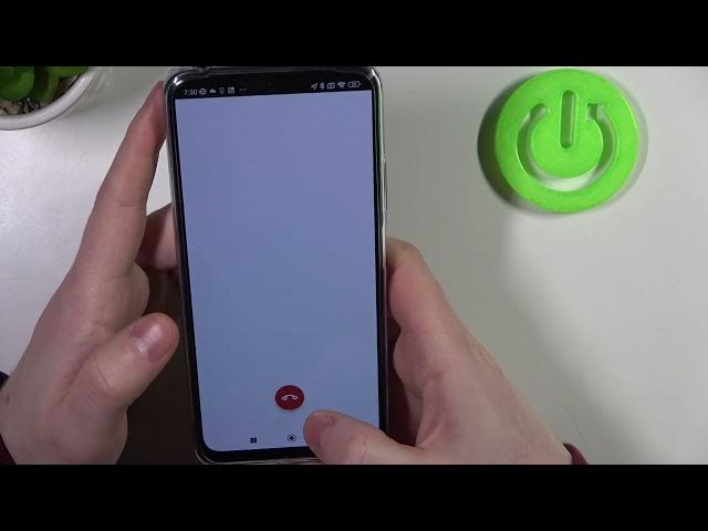 Video thumbnail for Don't wait until it's too late: Learn how to call emergency in India using your Xiaomi Redmi Note 12