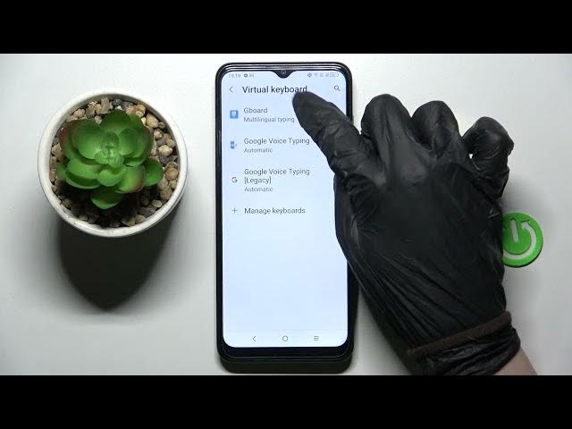 Video thumbnail for How to Turn On / Turn Off the Automatic Typing Correction on the TCL 30 SE - Text Correction