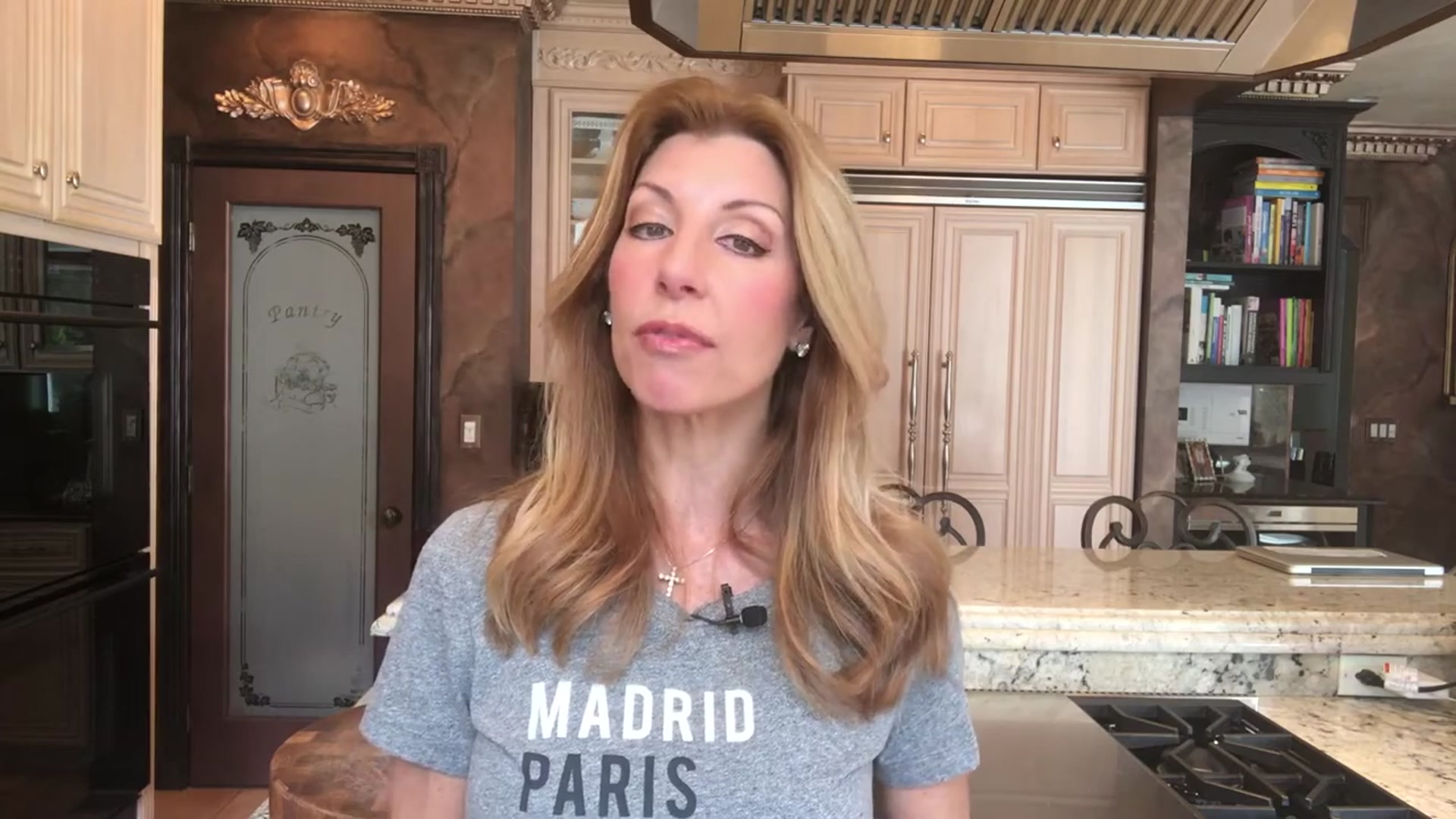 Video thumbnail for Creamy Butternut Squash and Sage Risotto (RESTAURANT-STYLE)(720P_HD)