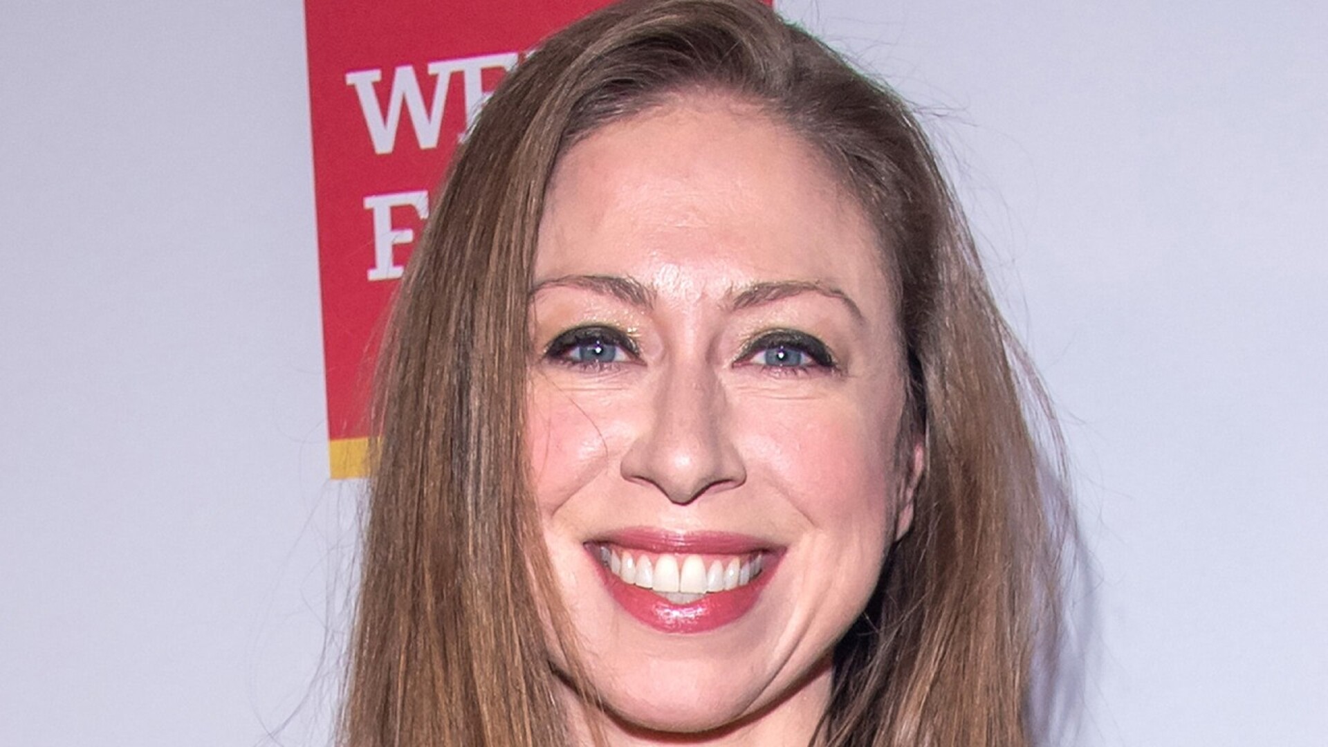 Video thumbnail for Tragic Details About Chelsea Clinton