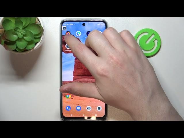 Video thumbnail for How to Add a ChatGPT AI Widget to the Home Screen on MOTOROLA Moto G32 - AI Assistant App
