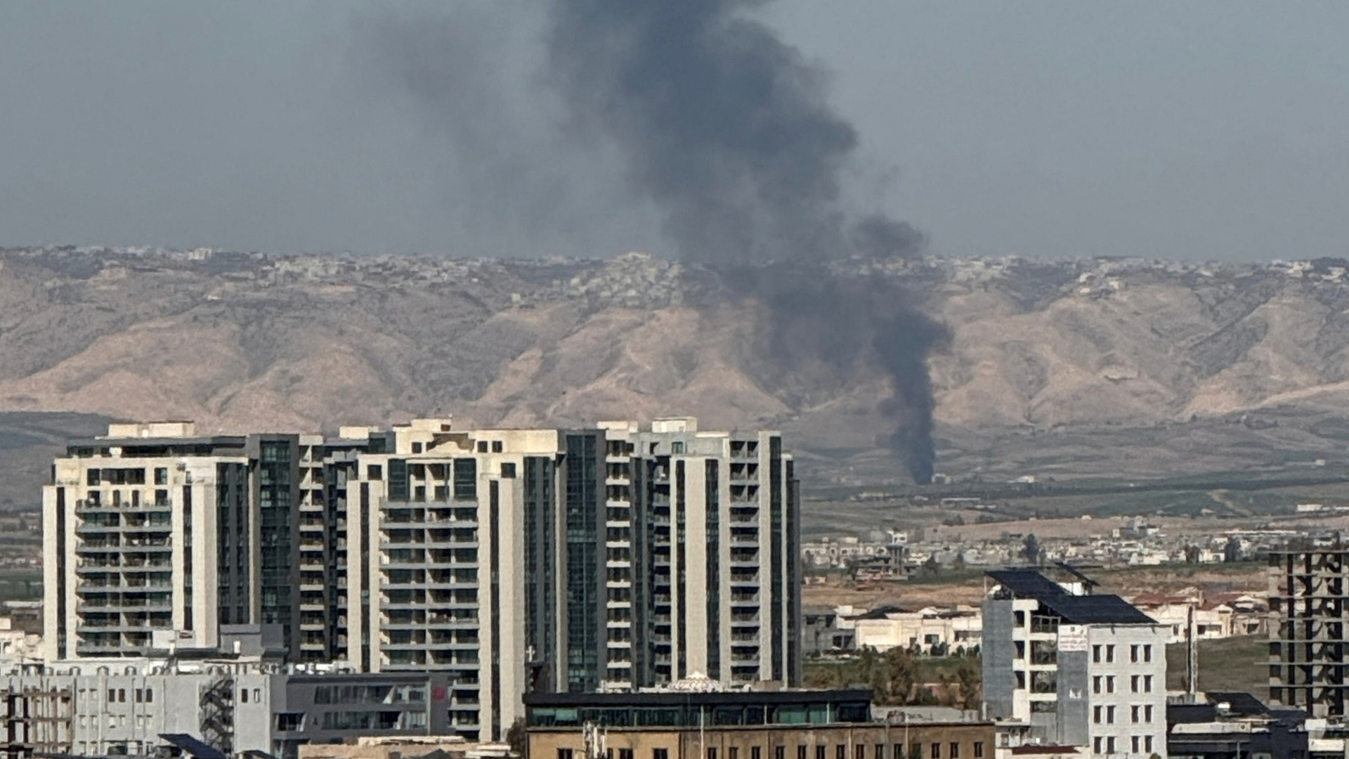 Video thumbnail for Iraq tension: Armed groups linked to Iran are carrying out attacks