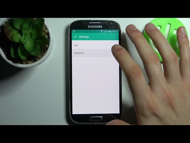 Video thumbnail for How to Manage Contact in SAMSUNG Galaxy S4 – Import & Export Contacts