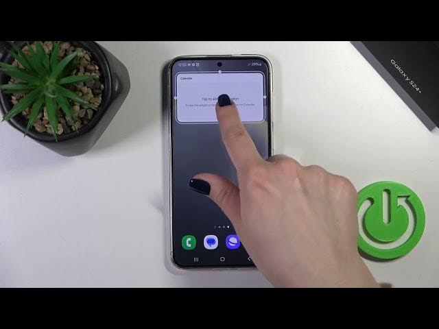 Video thumbnail for How to Add & Remove Home Screen App Widgets on SAMSUNG Galaxy S24+