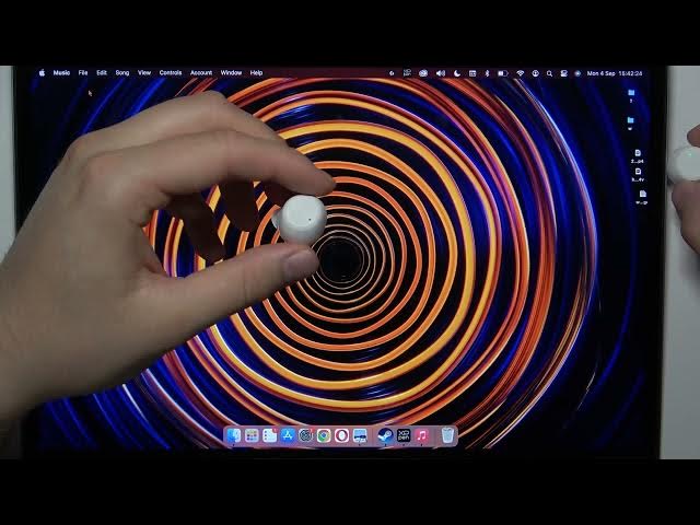 Video thumbnail for How to Pair Thomson WEAR7701 with Macbook?