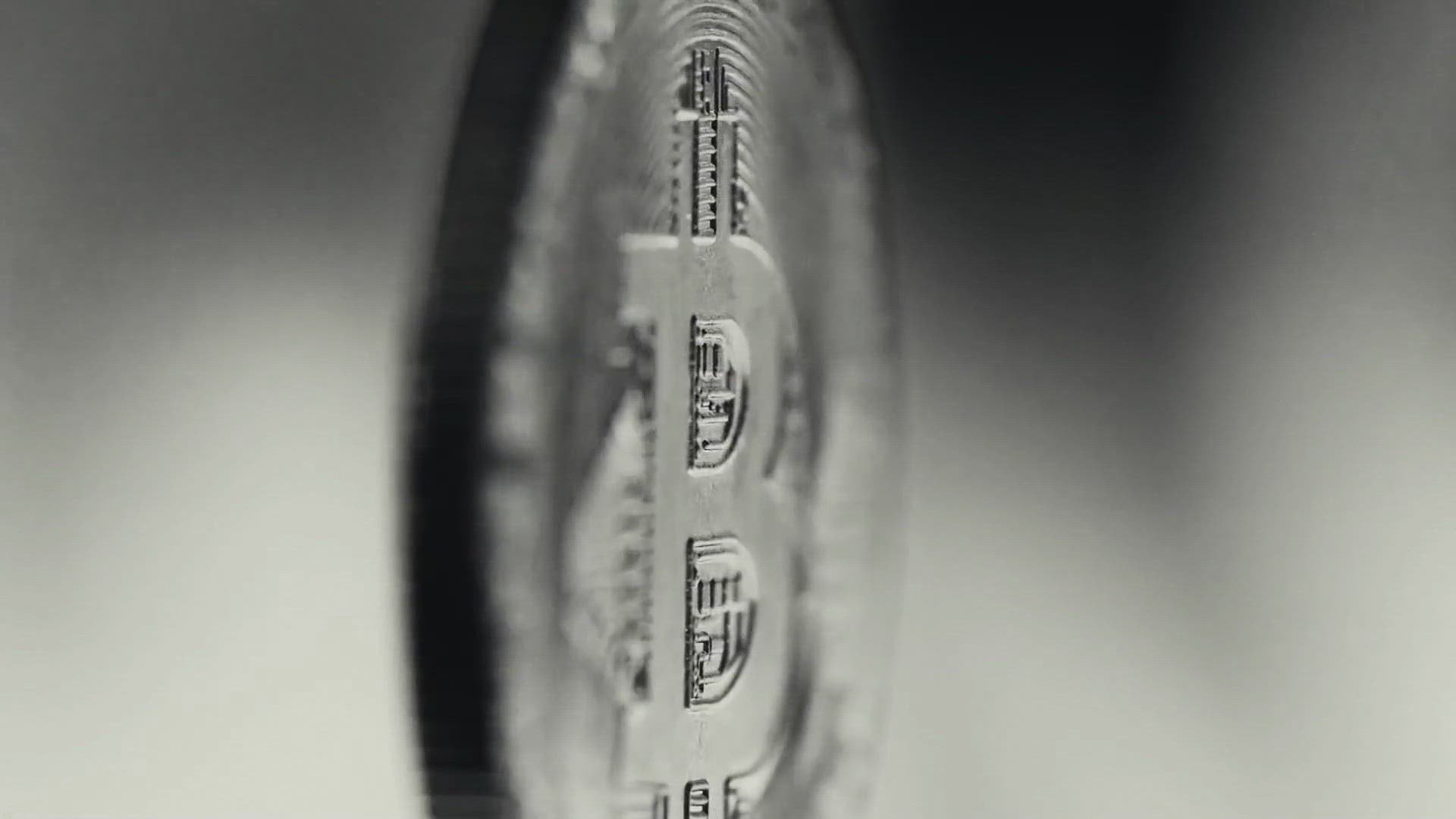 Video thumbnail for Crypto Currency Explained: A Brief Introduction to Major Coins