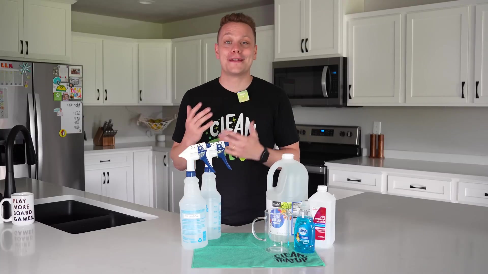 Video thumbnail for 11.2 DIY Cleaners That Actually Work! (1080p 24fps)