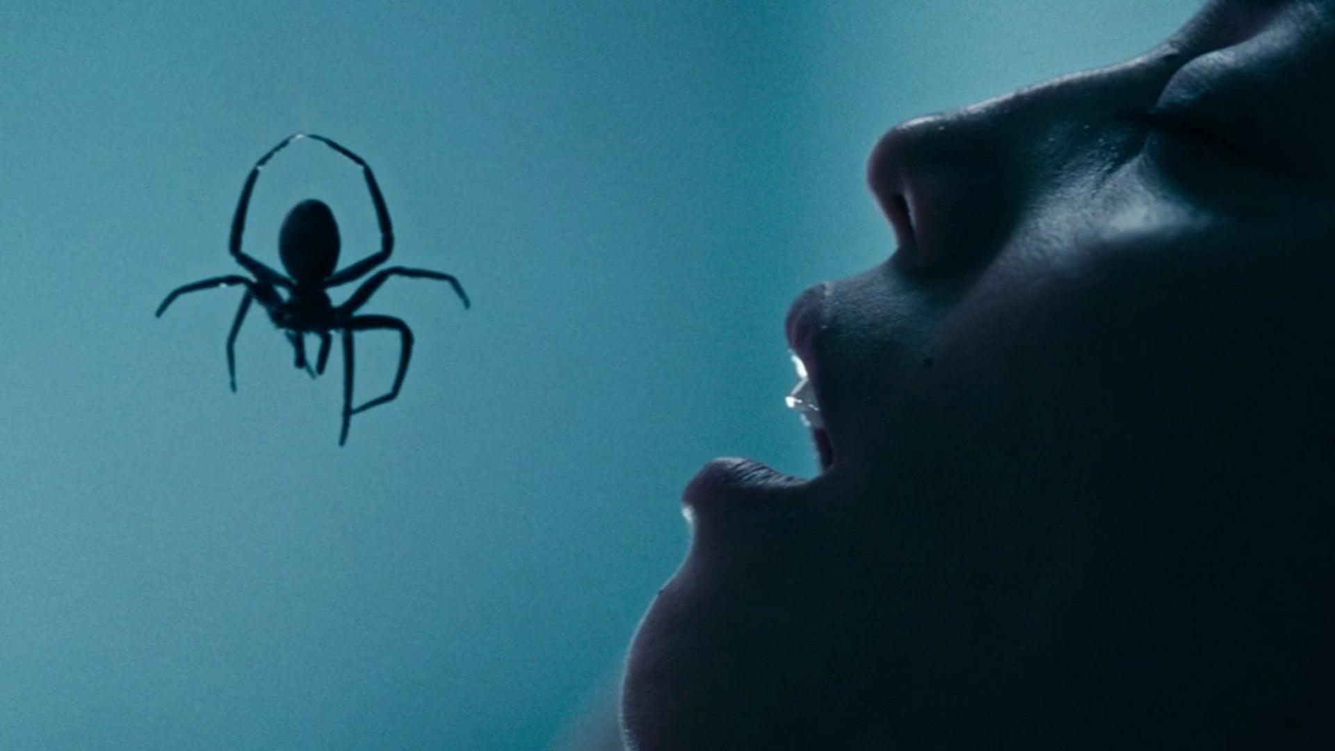 Video thumbnail for Crawlers - Official Trailer