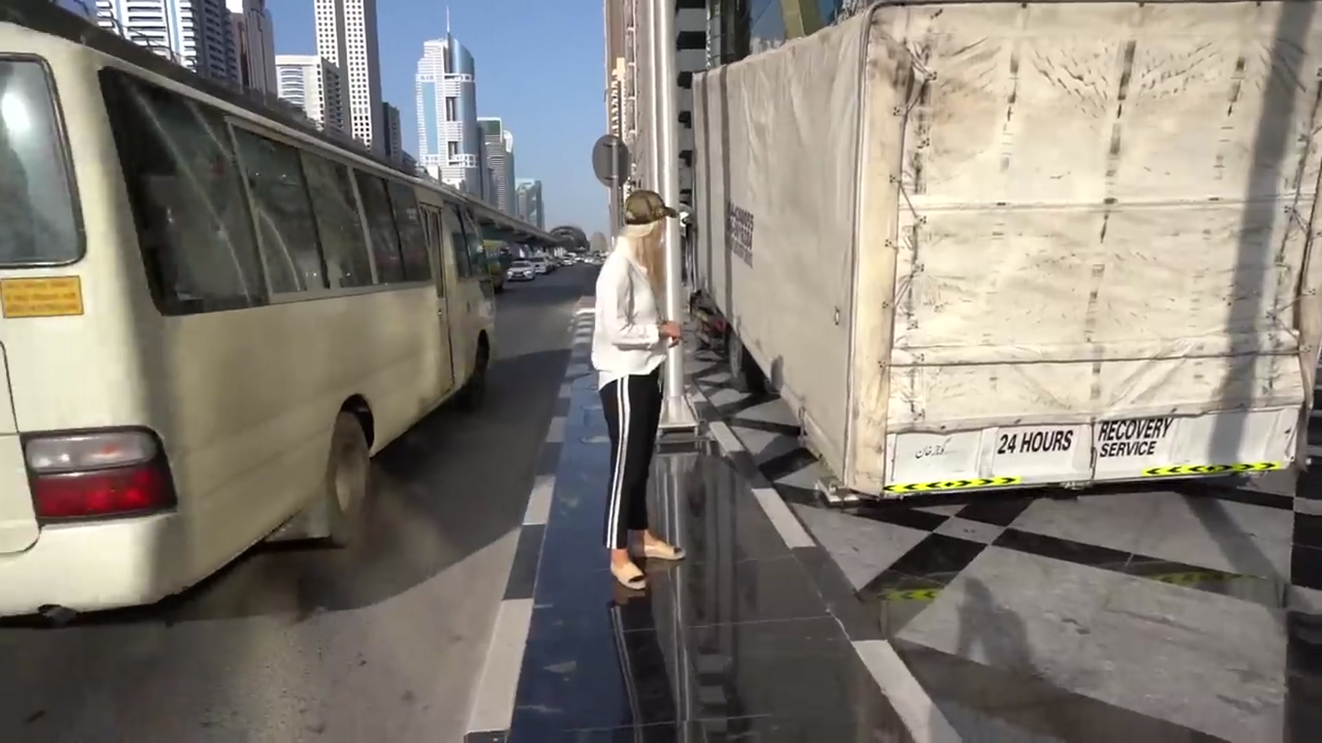 Video thumbnail for World_s First Person To Drive THE DEVEL SIXTEEN(720P_HD)