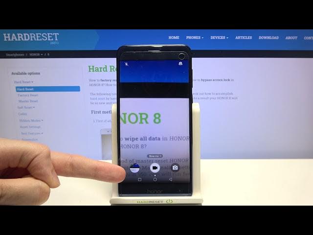 Video thumbnail for Record Video in Slow Motion - Camera Functions on HUAWEI Honor 8