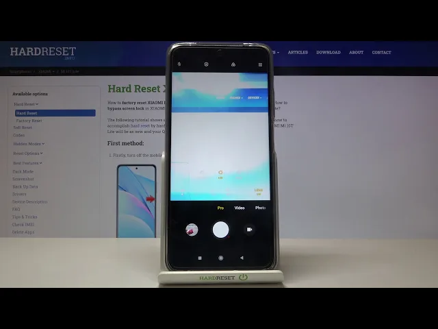 Video thumbnail for How to Manage Camera Pro Mode Features on XIAOMI Mi 10T Lite – Camera Pro Features