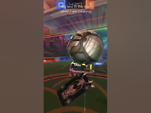 Video thumbnail for Let me peak! #rocketleague #funny