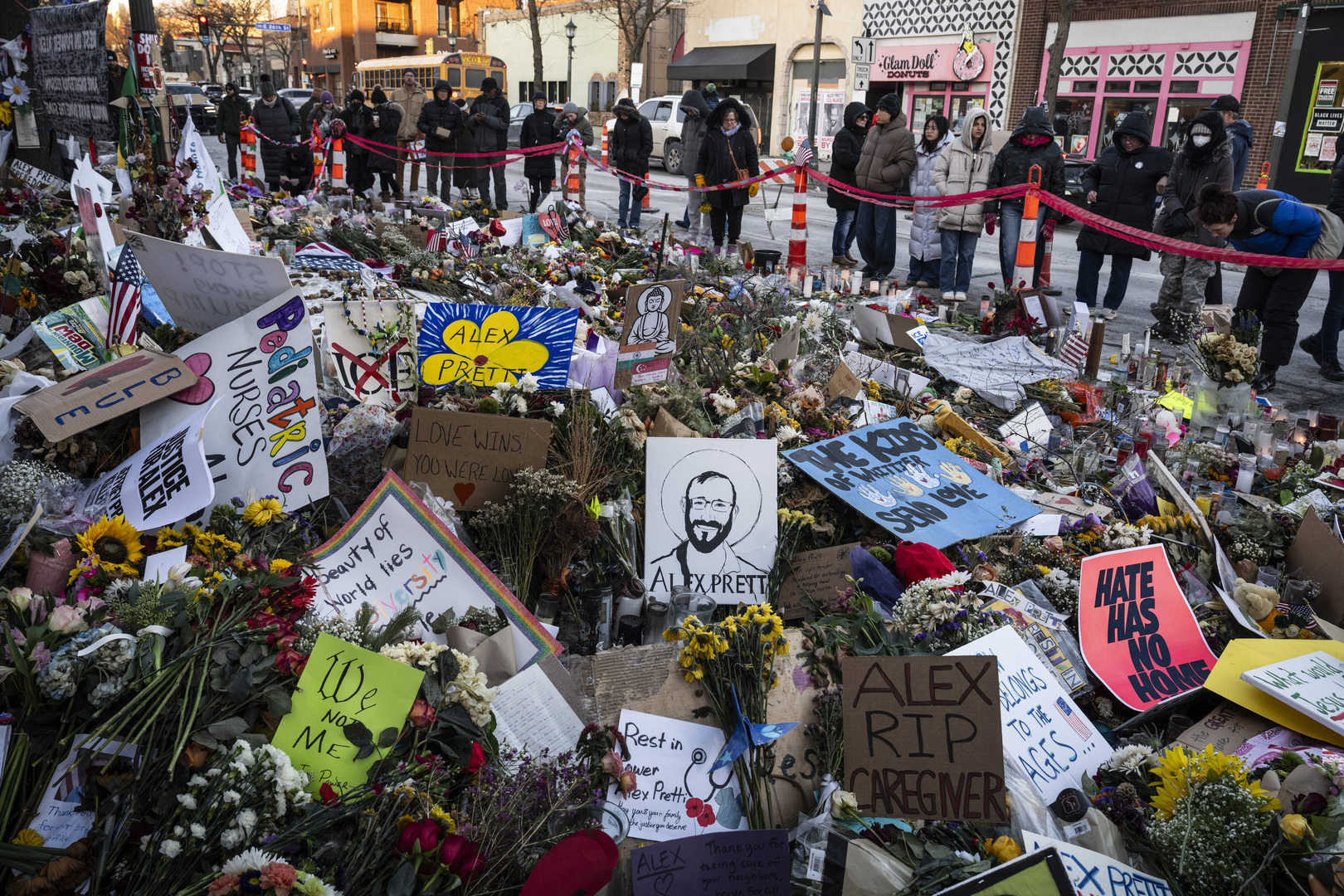 Video thumbnail for Trump anti-immigration crackdown: White House border czar pledges safer ICE operations