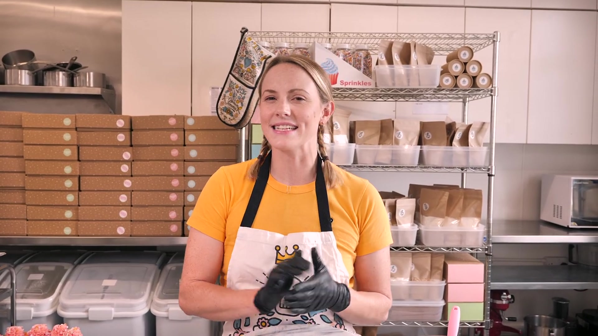 Video thumbnail for Ombre Buttercream Cake Decoration Step By Step Get Faded Cupcake Jemma(720P HD)