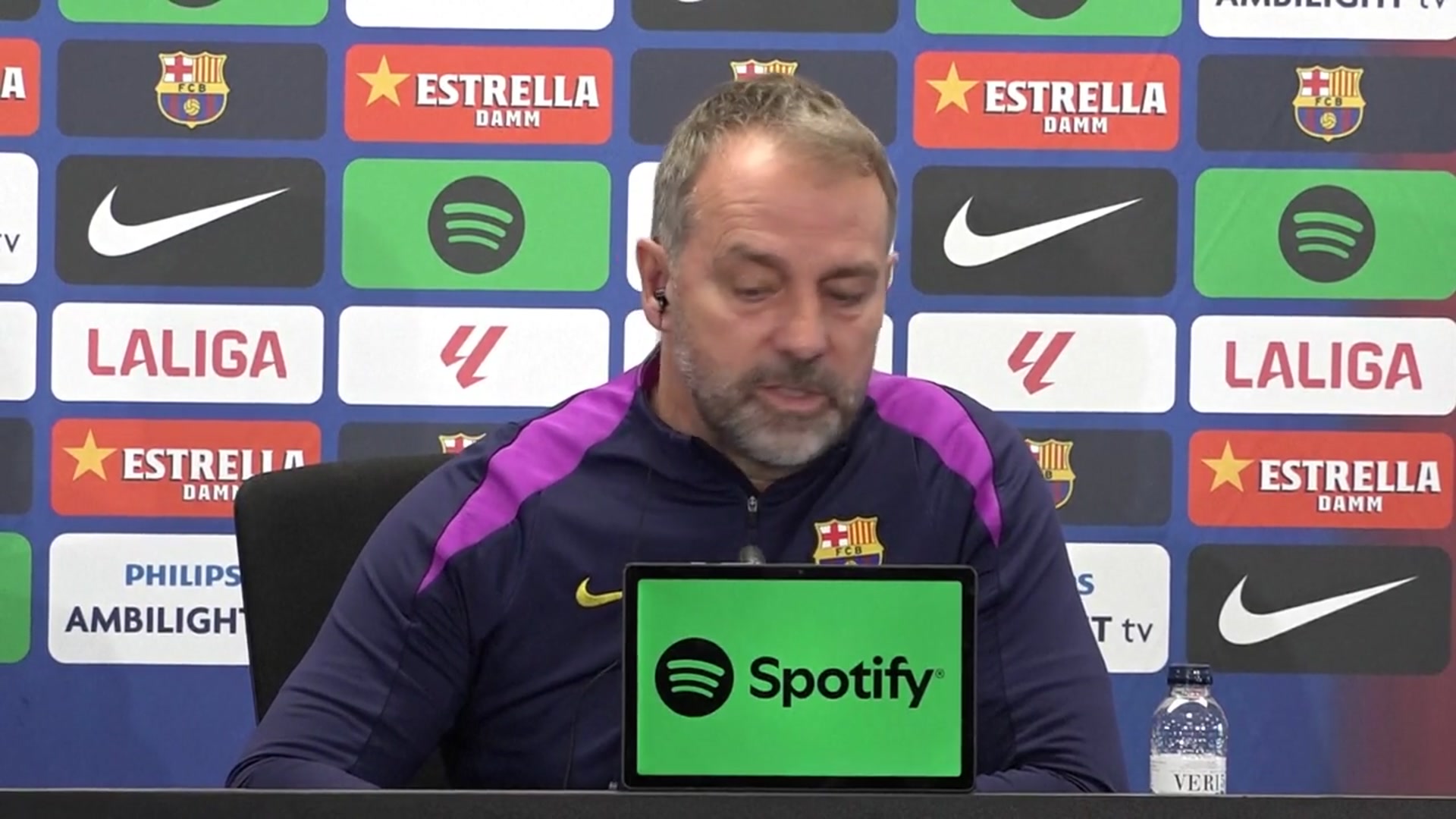 Video thumbnail for Barca 'in a bad mood' after Chelsea humbling - Flick looks ahead to Alaves