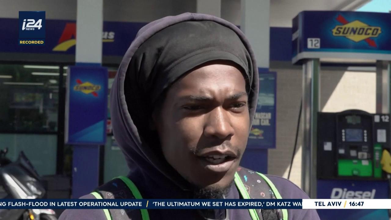 Video thumbnail for Economic war on Iran - Official: Iran unable to import fuel amid U.S. blockade