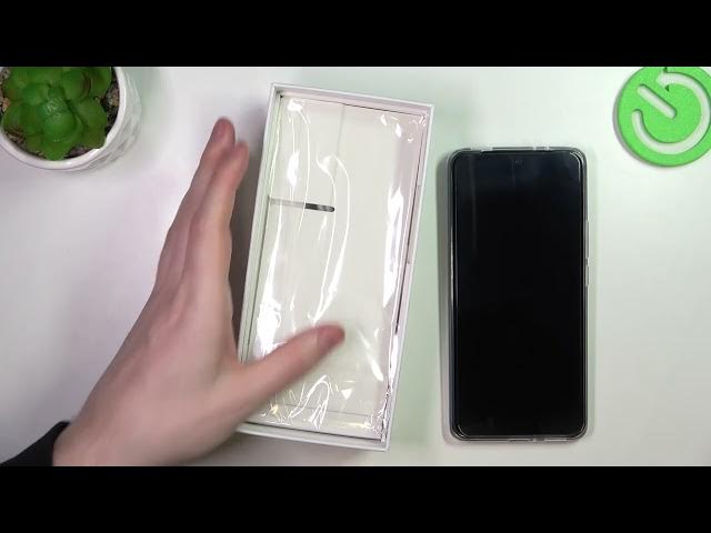 Video thumbnail for Does XIAOMI 12T Come with USB Cable? – Box Items