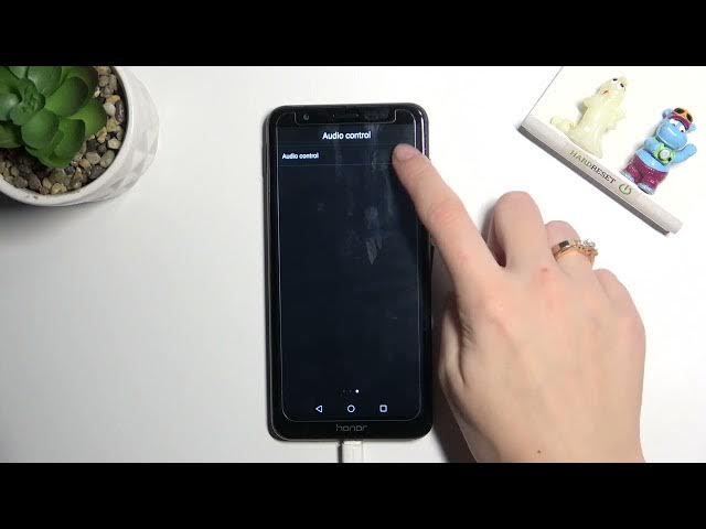 Video thumbnail for How to Activate Camera Voice Control on HUAWEI HONOR 7X – Voice Control Feature