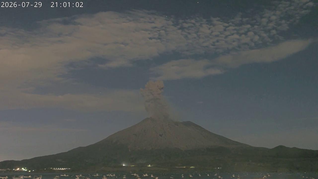 Video thumbnail for Japan: 1,600-Meter Smoke Plume Rises As Sakurajima Explodes In Powerful Eruption.