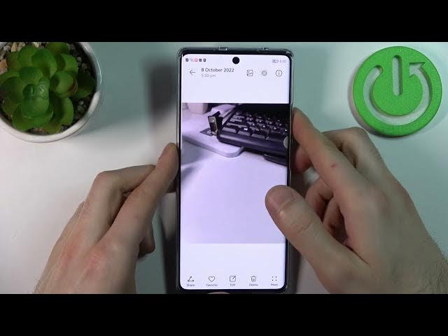 Video thumbnail for How to take Live Photo on HUAWEI NOVA 10 - Active Photo