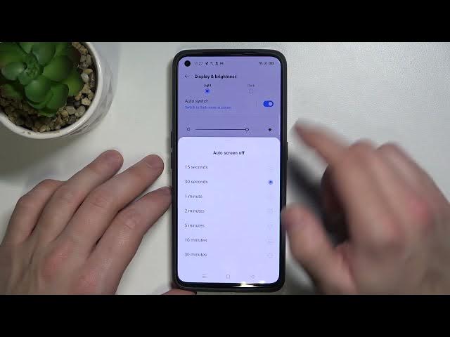 Video thumbnail for Realme GT Neo 2 - How To Find & Manage Display Settings