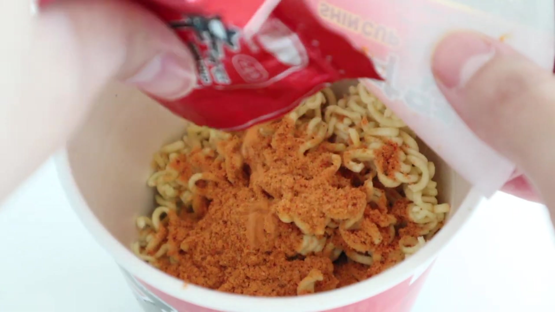 Video thumbnail for HOW TO MAKE KOREAN RAMEN FRIED RICE   VIRAL TIKTOK SHIN RAMYUN FRIED RICE(720P HD)