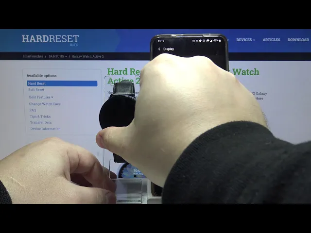 Video thumbnail for How to Change Screen Brightness in SAMSUNG Galaxy Watch Active 2 – Display Settings