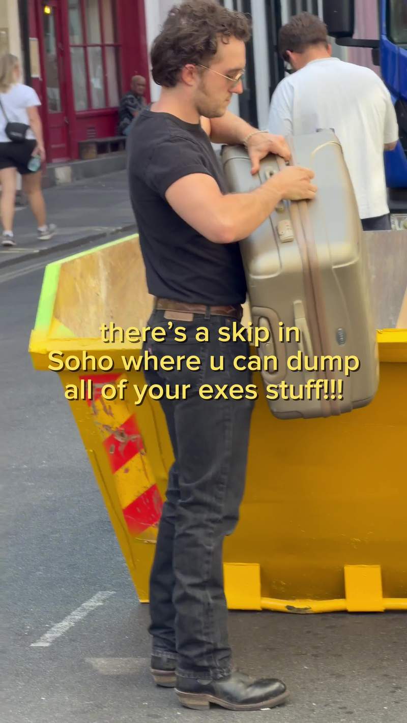 Video thumbnail for Soho Breakup Skip for Dumping Exes Belongings