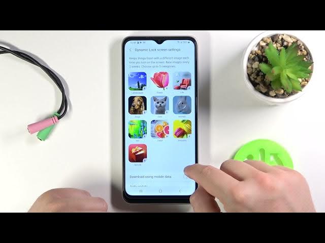 Video thumbnail for How to Change Lock Screen Wallpaper in SAMSUNG Galaxy M22 – Find Wallpaper Settings