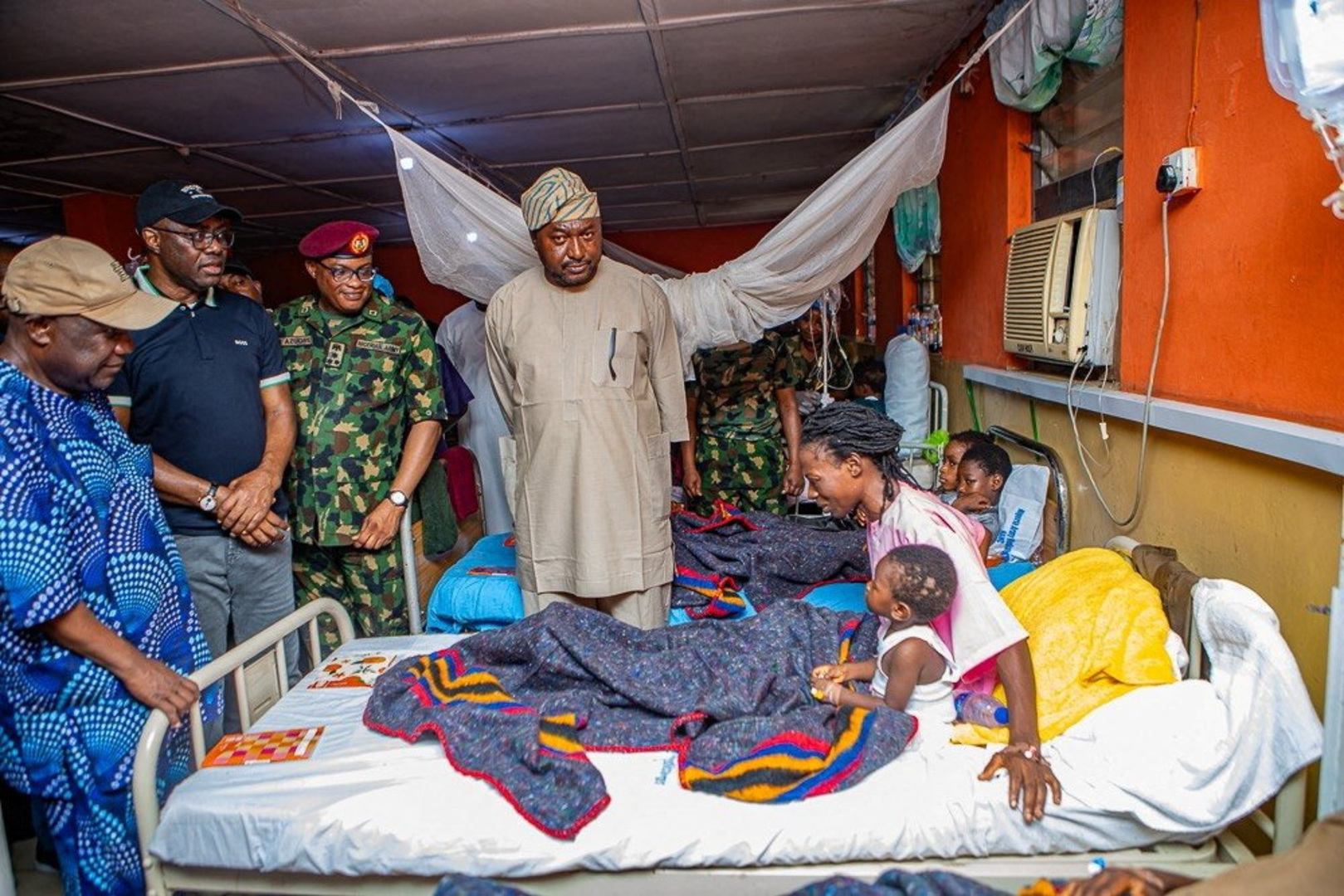 Video thumbnail for Nigeria rescues dozens of abducted school children in Oyo state