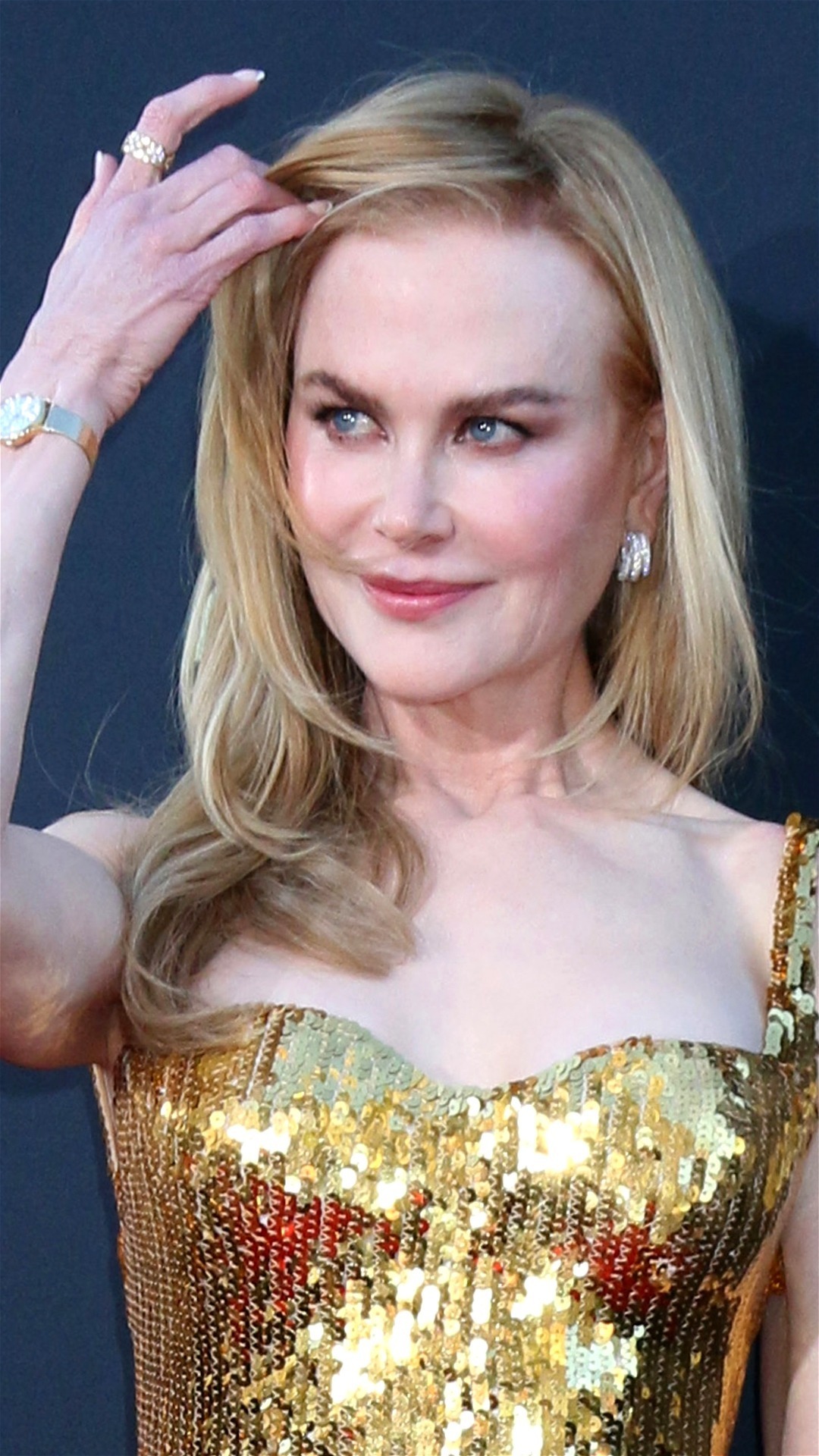 Video thumbnail for Throwback Pic Of Nicole Kidman's Natural Hair Reminds Us How Stunning Her Curls Are