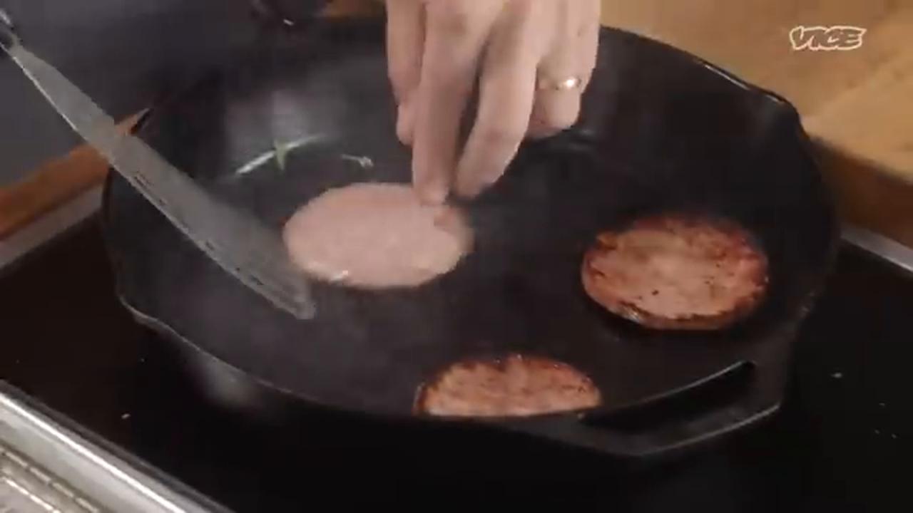 Video thumbnail for Making Fried Bologna Sandwiches with Mason Hereford