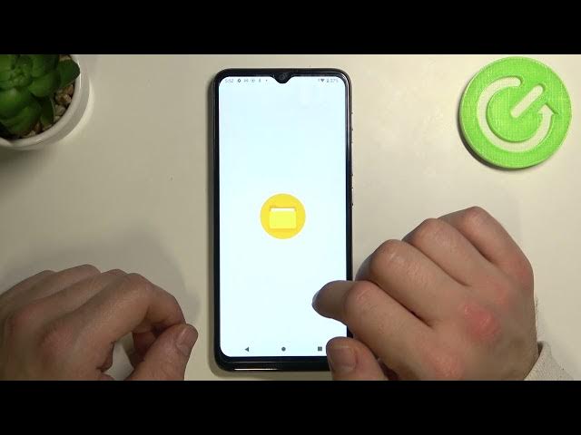 Video thumbnail for How to Personalize Alarms on MOTOROLA Moto E20 – Change Alarm Sound