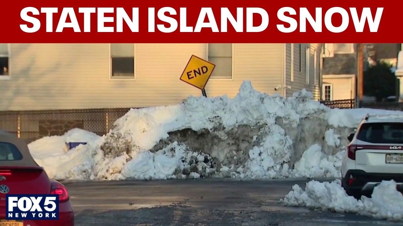 Video thumbnail for Staten Island digs out from snow storms