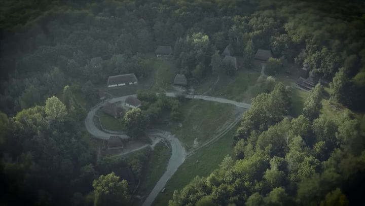 Video thumbnail for There’s a vampire in hungary…